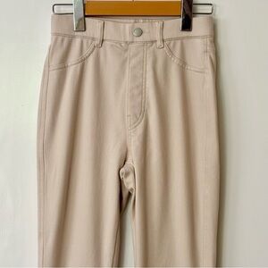 Uniqlo| Off-White HEATTECH Ultra Stretch High Rise Leggings Pants Sz XS